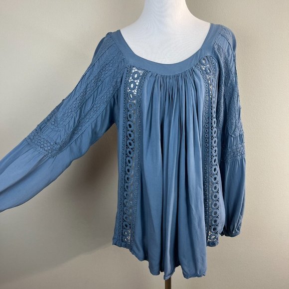 Tempo Paris Blouse Top M Blue Crochet Lace Pleat Boho Peasant Lightweight Womens - Picture 2 of 10